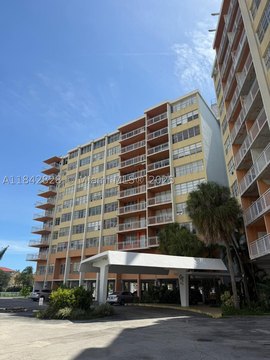 Residential, North Miami Beach, FL