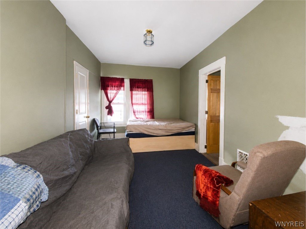 Picture 8