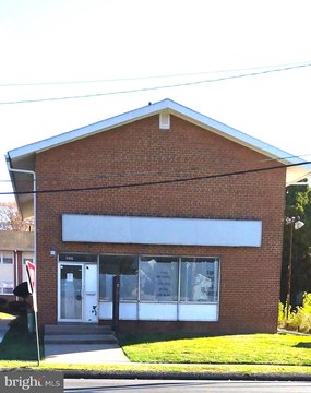 Updated Mixed-Use Space in Jenkintown