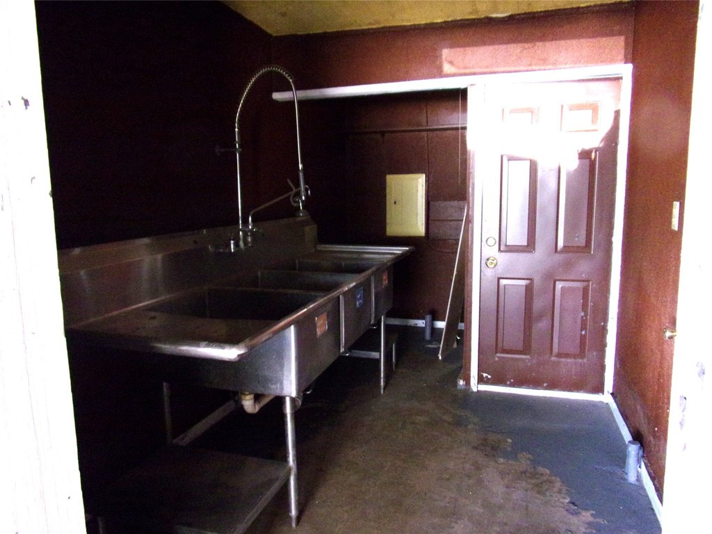 Picture 8