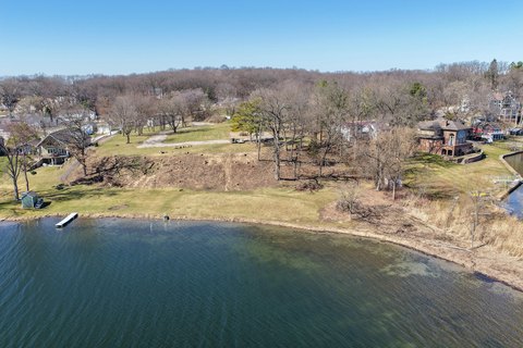 Buildable Lot on Long Lake