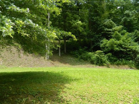 Residential Land in Virgie, KY