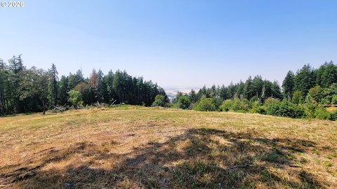 Land, Harrisburg, OR