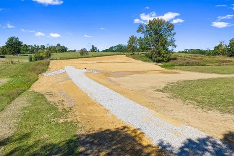 LAND, Owensboro, KY