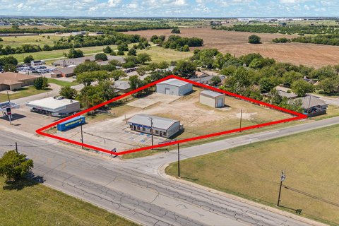Office, Warehouse & Yard Facility