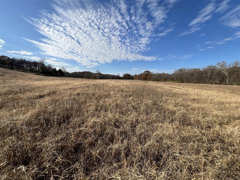 Scottsville Farm with River Frontage