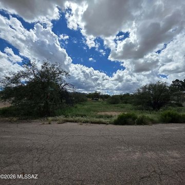 Land, Benson, AZ