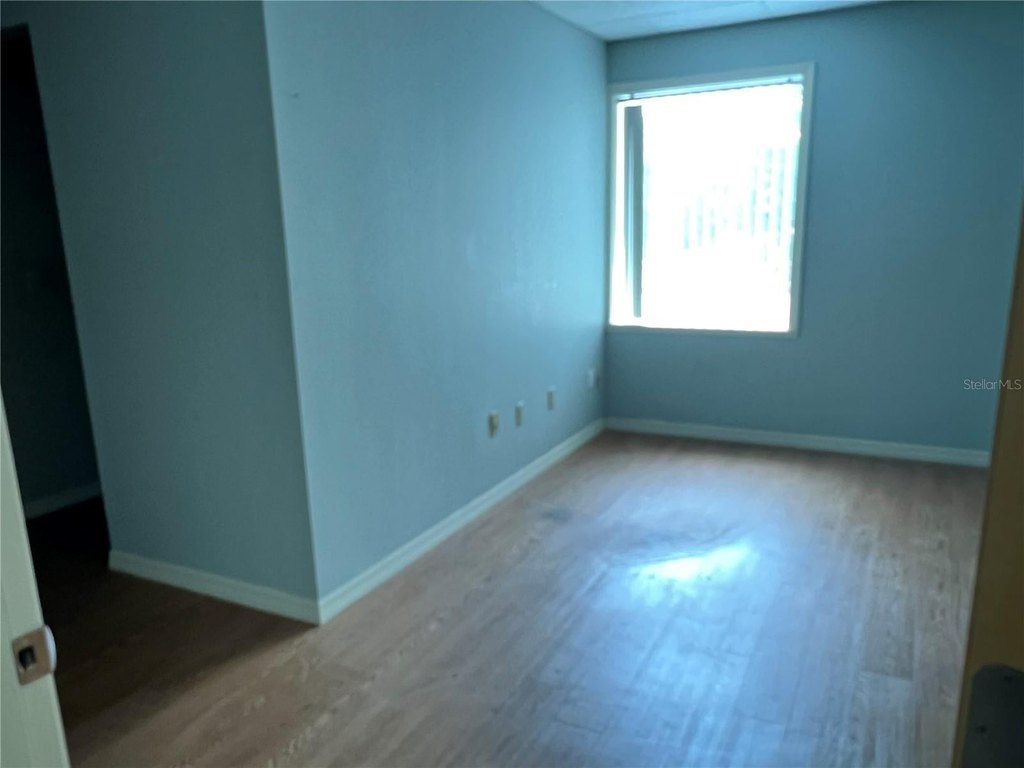 Picture 43