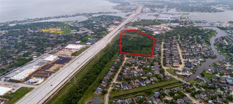 Commercial Land Parcel with Highway Access
