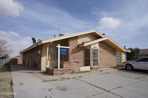 El Paso Home with Potential