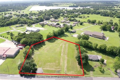 Prime Commercial Land in Madisonville