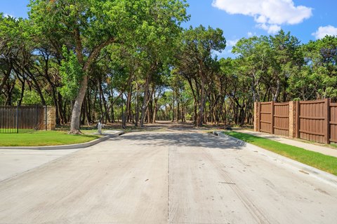 LAND - Cedar Hill, TX