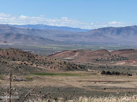 Expansive Palomino Valley Land