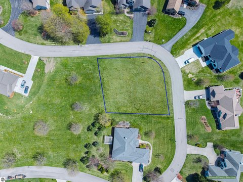 Williamsburg Buildable Corner Lot