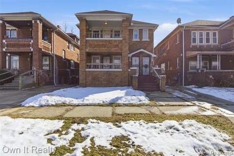 Detroit Duplex: Income Potential