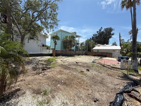 Residential Homesite Lot Near Beach