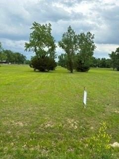 Land at Lake Viking