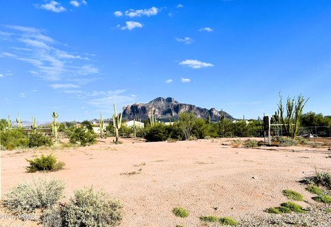 Land, Apache Junction, AZ