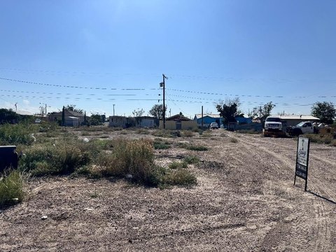 Commercial Lot in Pecos, TX