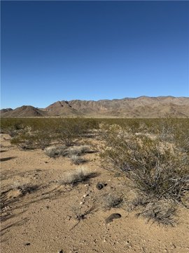 Expansive Land Parcel in Kingman