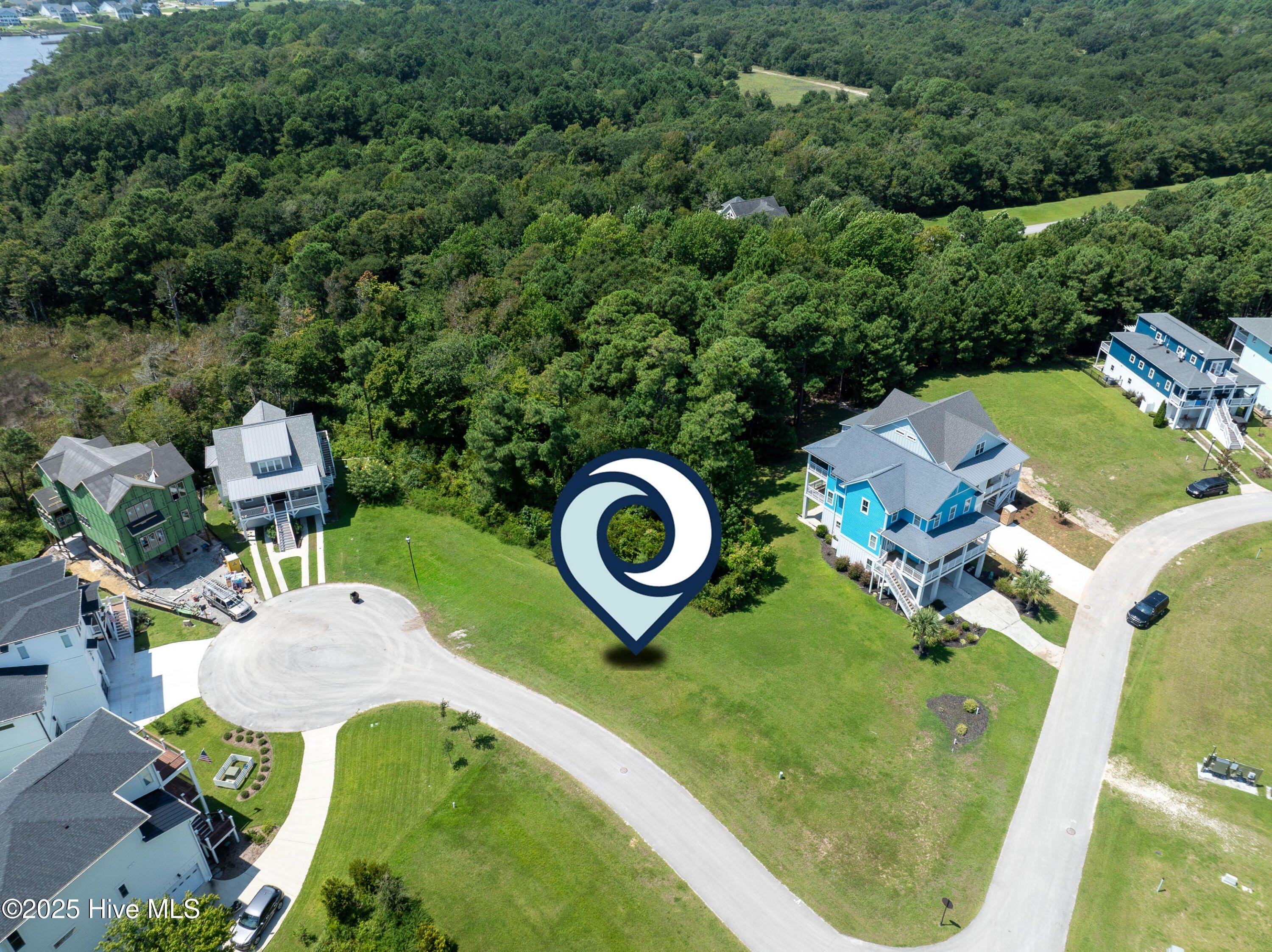 Homesites in Waterfront Community