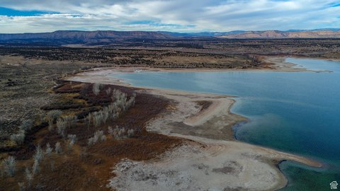 Land Bordering Starvation State Park