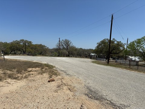 Land, Poteet, TX