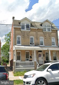 Norristown Duplex: Income Opportunity