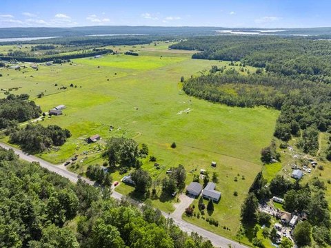 LAND - Alanson, MI