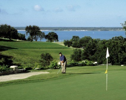Gated Lakefront Homesite in White Bluff