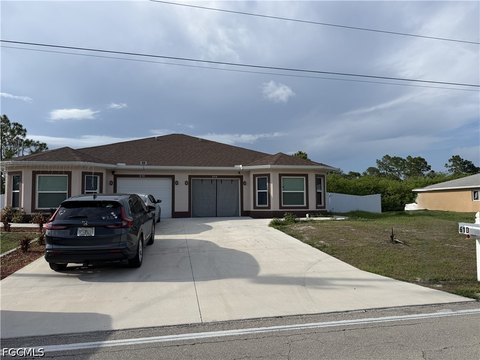 Six-Bedroom Duplex