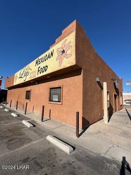 Commercial Building with Income Potential