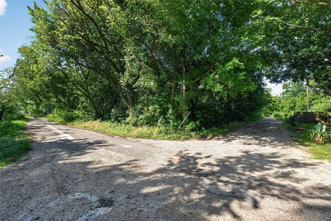 Land, Purdon, TX
