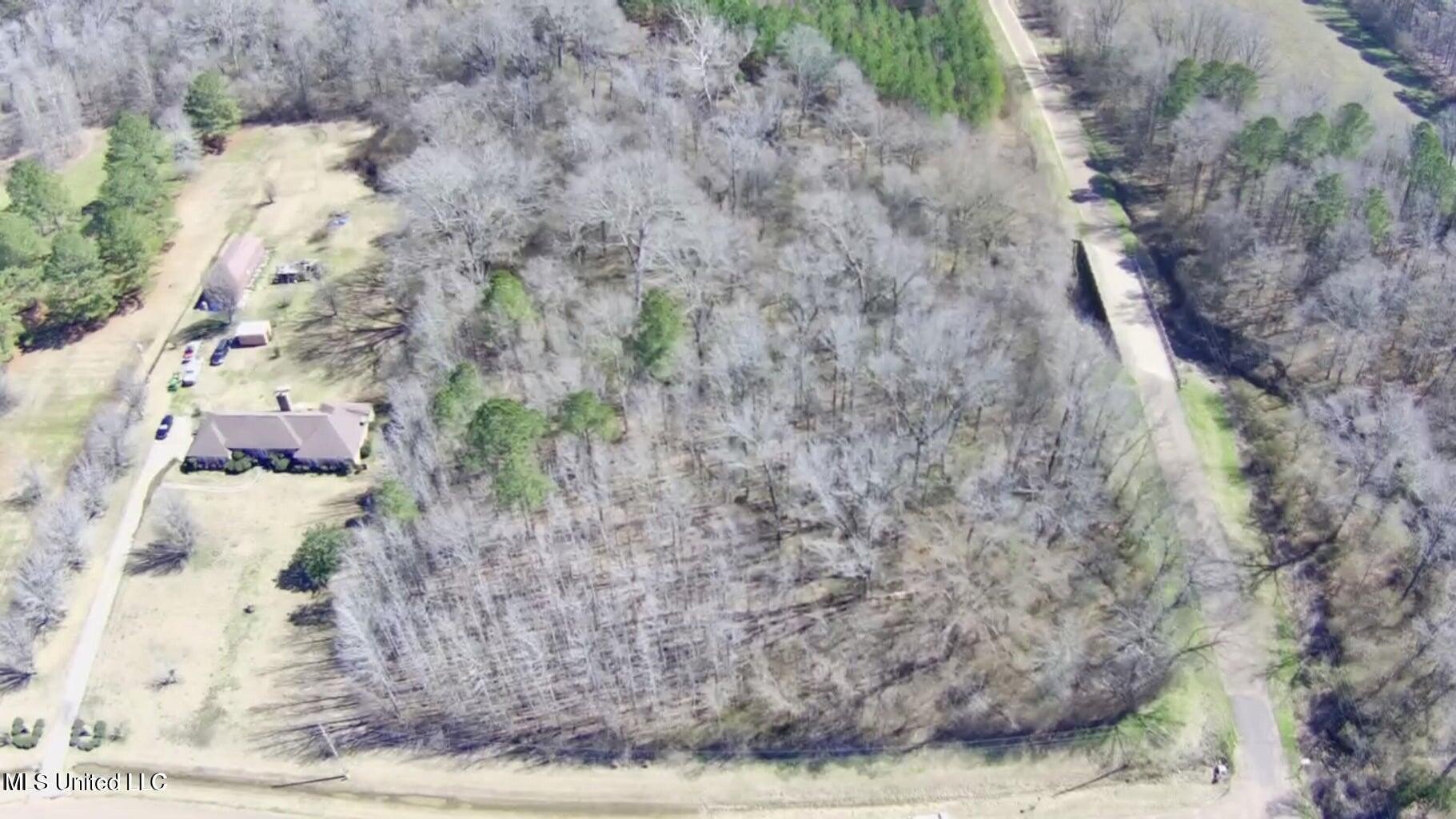Recreational Land in Canton, MS