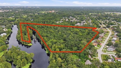 Land, TAMPA, FL
