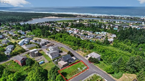 LAND - PacificCity, OR
