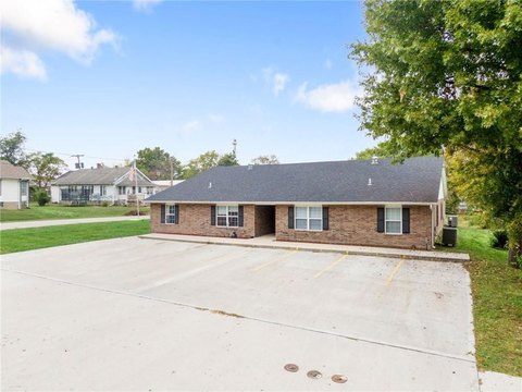 New Brick 4-Plex Investment