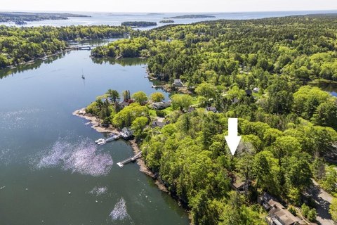 LAND - Southport, ME
