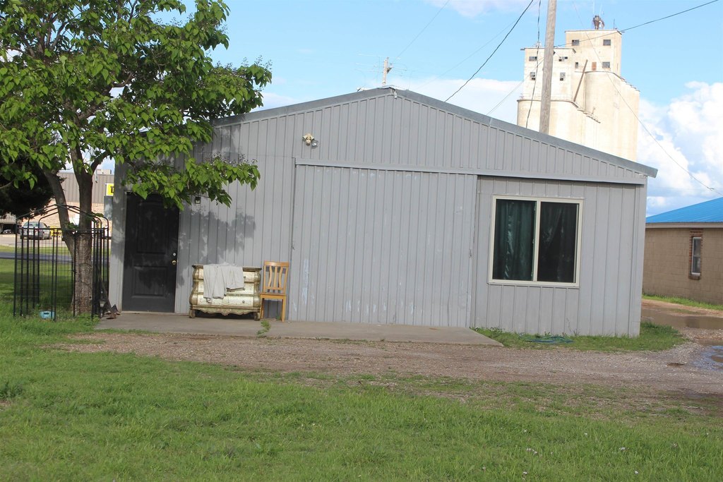 Picture 4