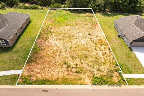 LAND - Harrah, OK