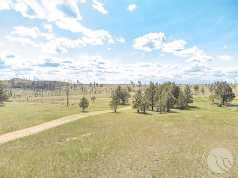 20 Acres in Roundup, Montana
