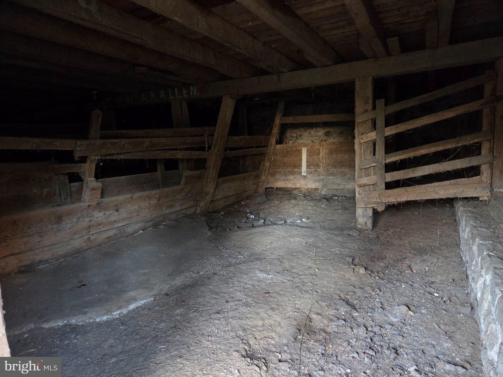 Picture 36