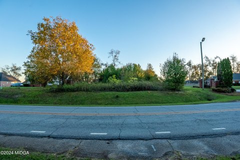 Residential Land in Chandler Downs