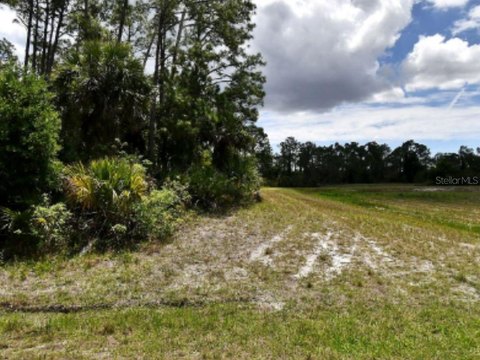 Land, NORTH PORT, FL
