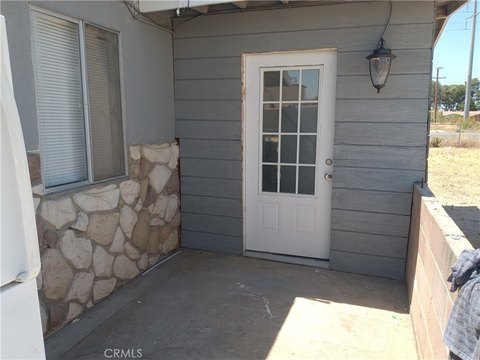 Adelanto Multifamily Property on Acreage