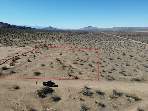 Apple Valley Land with Views