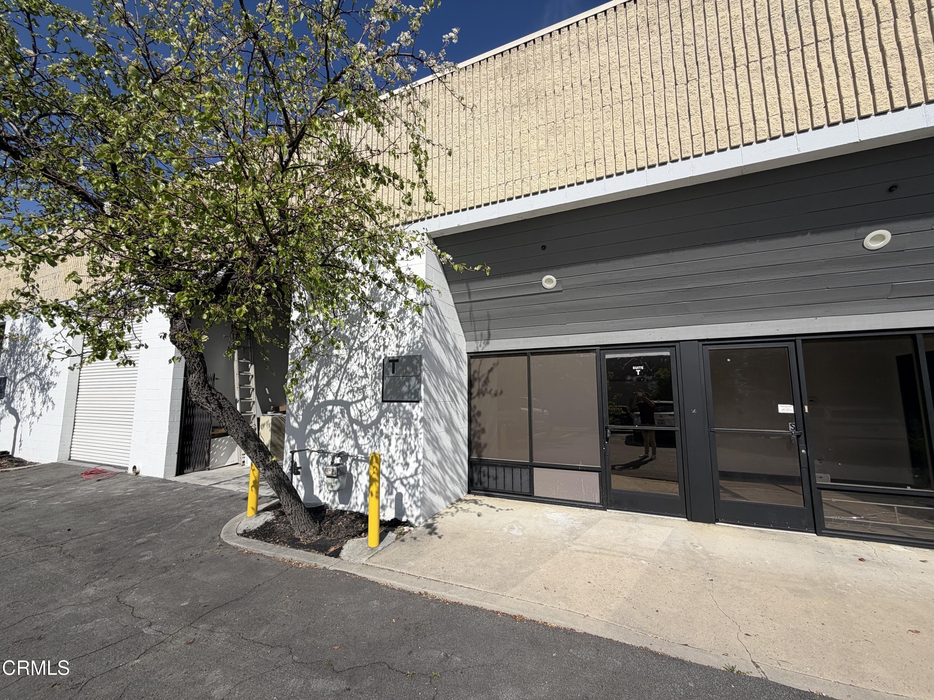 Ventura Industrial Unit For Rent