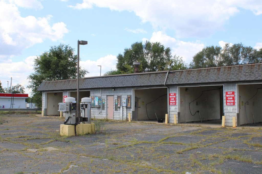 915 E Michigan Ave, Battle Creek, MI 49014