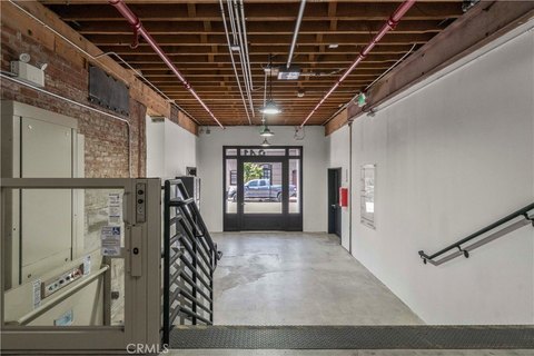 Creative Flex Studio Building