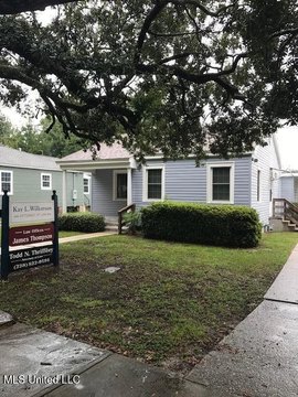 Versatile Gulfport Property For Sale